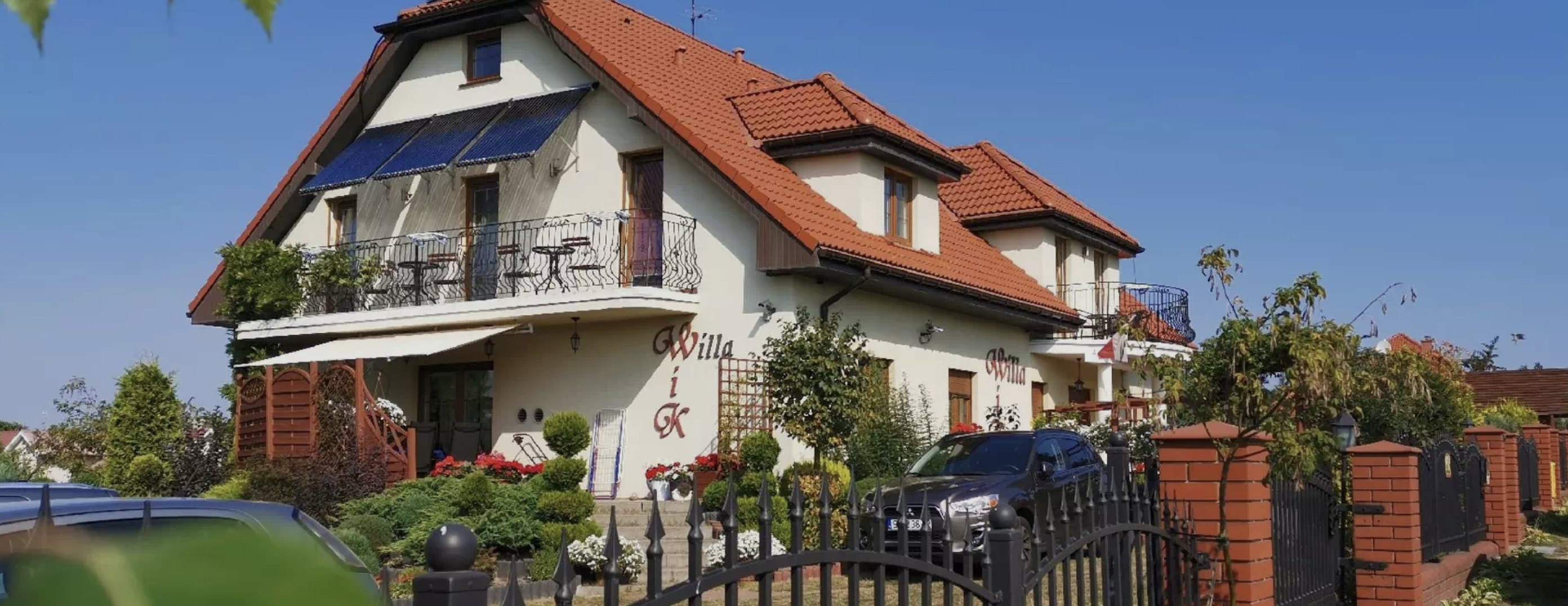 Relaks Rewal: Spokój na wakacjach z Willą Wik poza sezonem